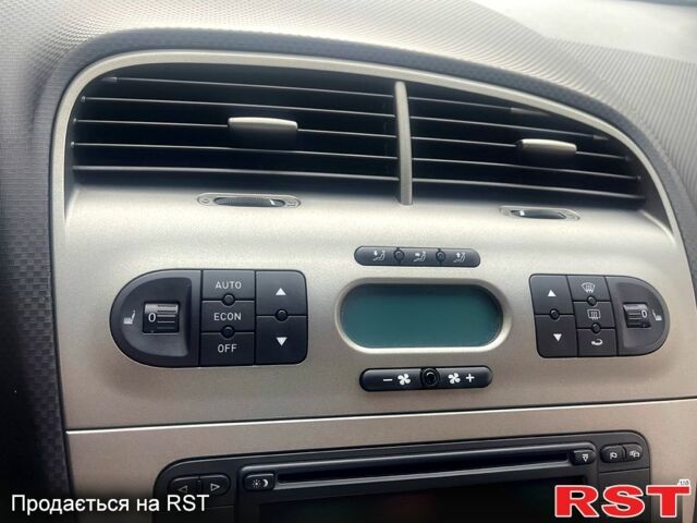 Сеат Алтеа, объемом двигателя 2 л и пробегом 200 тыс. км за 6200 $, фото 11 на Automoto.ua