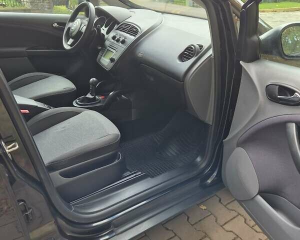 Сеат Altea 2005 у Ківерці на Automoto.ua Сеат Altea, об'ємом двигуна 1.6 л та пробігом 206 тис. км за 5500 $, фото 23 на Automoto.ua