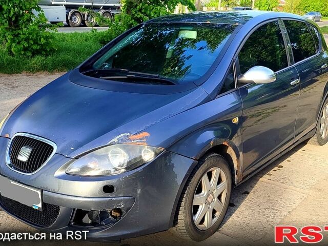 Сеат Алтеа, объемом двигателя 1.6 л и пробегом 270 тыс. км за 4000 $, фото 4 на Automoto.ua