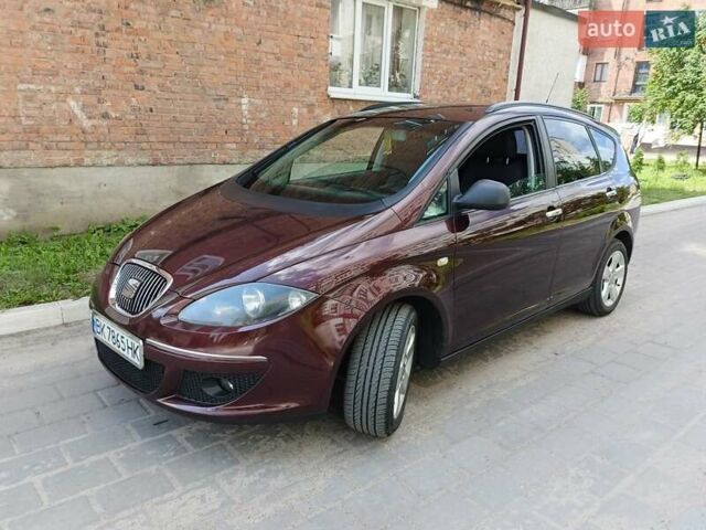 Сеат Алтеа, объемом двигателя 1.6 л и пробегом 278 тыс. км за 5350 $, фото 2 на Automoto.ua