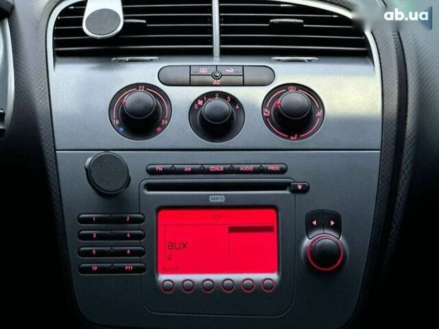 Сеат Алтеа, объемом двигателя 0 л и пробегом 287 тыс. км за 6350 $, фото 16 на Automoto.ua