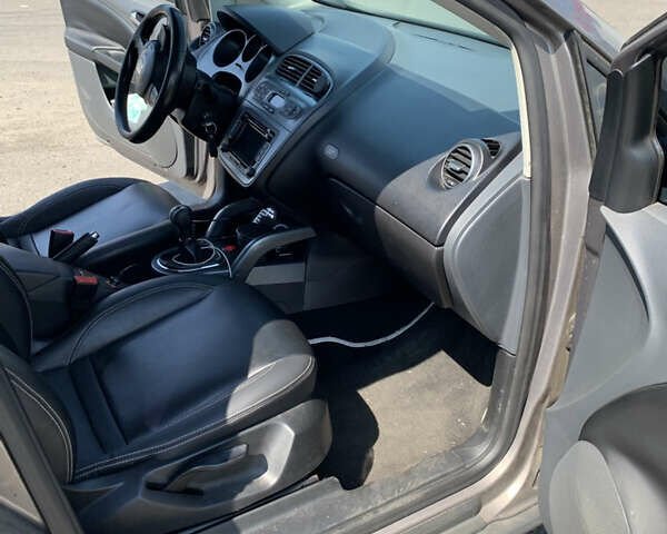 Сеат Алтеа, объемом двигателя 1.9 л и пробегом 180 тыс. км за 4900 $, фото 7 на Automoto.ua