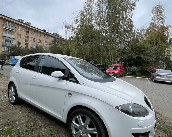 Сеат Алтеа, объемом двигателя 1.39 л и пробегом 250 тыс. км за 5800 $, фото 1 на Automoto.ua