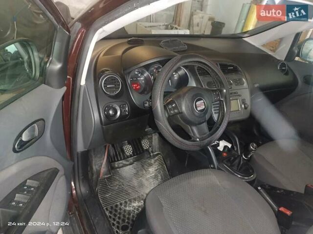 Сеат Алтеа, объемом двигателя 1.9 л и пробегом 217 тыс. км за 5600 $, фото 27 на Automoto.ua