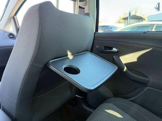 Сеат Altea, об'ємом двигуна 1.4 л та пробігом 222 тис. км за 5900 $, фото 21 на Automoto.ua