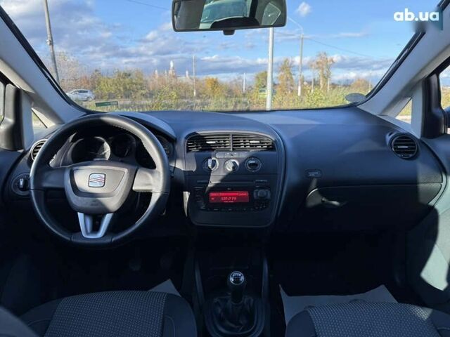 Сеат Altea, об'ємом двигуна 1.4 л та пробігом 222 тис. км за 5900 $, фото 12 на Automoto.ua