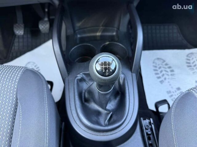 Сеат Altea, об'ємом двигуна 1.4 л та пробігом 222 тис. км за 5900 $, фото 17 на Automoto.ua