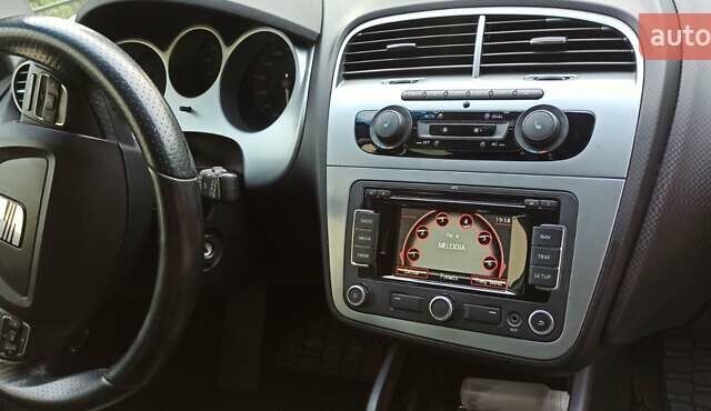 Сеат Алтеа, объемом двигателя 1.98 л и пробегом 234 тыс. км за 7600 $, фото 1 на Automoto.ua