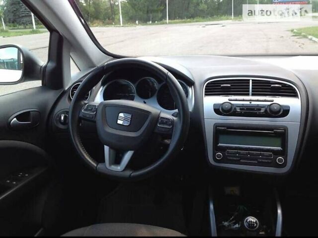 Сеат Алтеа, объемом двигателя 1.2 л и пробегом 91 тыс. км за 8600 $, фото 24 на Automoto.ua