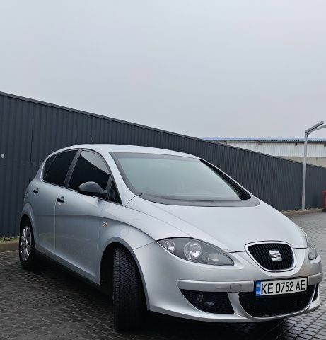 Серый Сеат Алтеа, объемом двигателя 1.6 л и пробегом 190 тыс. км за 5200 $, фото 3 на Automoto.ua