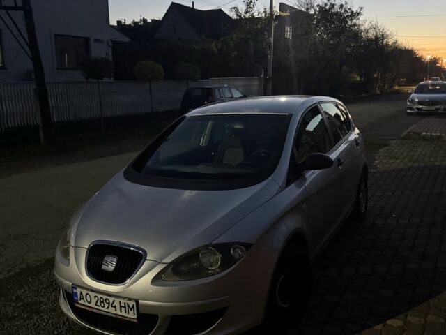 Серый Сеат Алтеа, объемом двигателя 1.6 л и пробегом 325 тыс. км за 3500 $, фото 1 на Automoto.ua