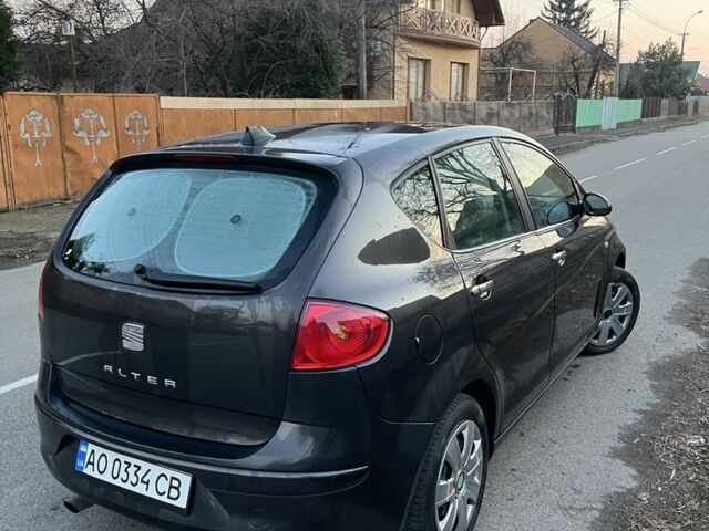 Сірий Сеат Altea, об'ємом двигуна 1.6 л та пробігом 272 тис. км за 3599 $, фото 3 на Automoto.ua