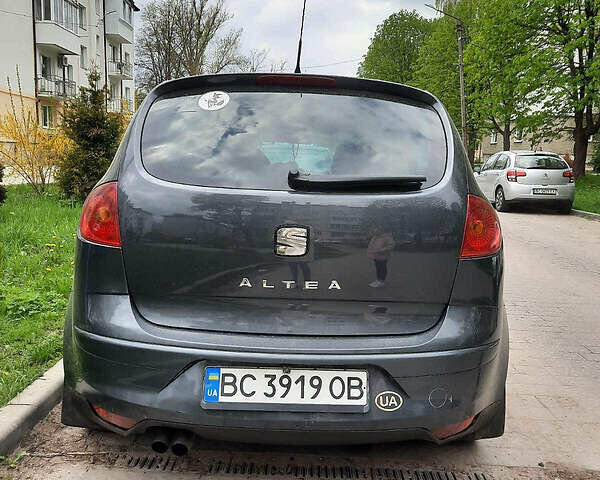 Сірий Сеат Altea, об'ємом двигуна 2 л та пробігом 230 тис. км за 6999 $, фото 8 на Automoto.ua