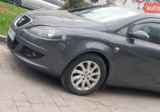Серый Сеат Алтеа, объемом двигателя 2 л и пробегом 230 тыс. км за 6999 $, фото 3 на Automoto.ua