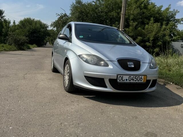 Сірий Сеат Altea, об'ємом двигуна 1.9 л та пробігом 253 тис. км за 3050 $, фото 1 на Automoto.ua