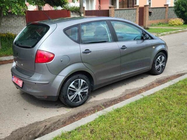 Сірий Сеат Altea, об'ємом двигуна 1.6 л та пробігом 179 тис. км за 5450 $, фото 2 на Automoto.ua