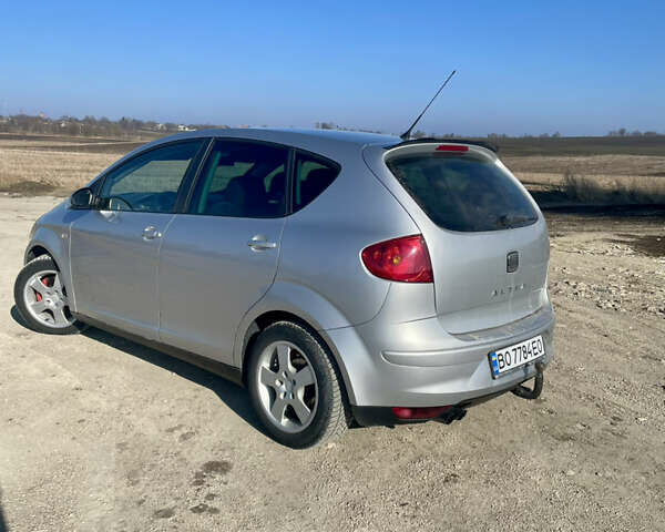 Сірий Сеат Altea, об'ємом двигуна 1.97 л та пробігом 280 тис. км за 4900 $, фото 4 на Automoto.ua
