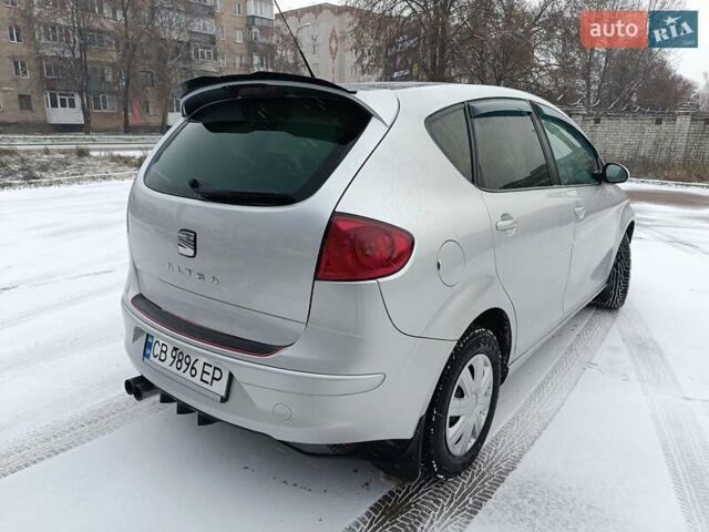 Серый Сеат Алтеа, объемом двигателя 2 л и пробегом 307 тыс. км за 4450 $, фото 4 на Automoto.ua