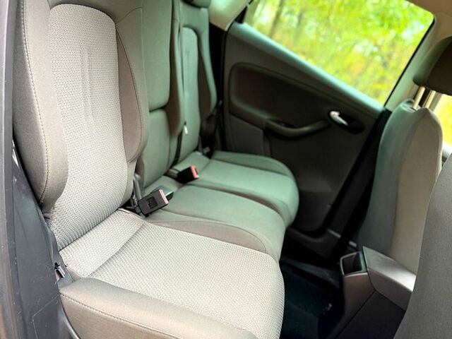 Серый Сеат Алтеа, объемом двигателя 2 л и пробегом 256 тыс. км за 5999 $, фото 9 на Automoto.ua