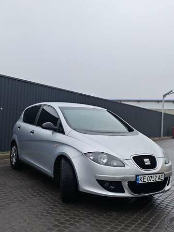 Сірий Сеат Altea, об'ємом двигуна 1.6 л та пробігом 190 тис. км за 5200 $, фото 1 на Automoto.ua