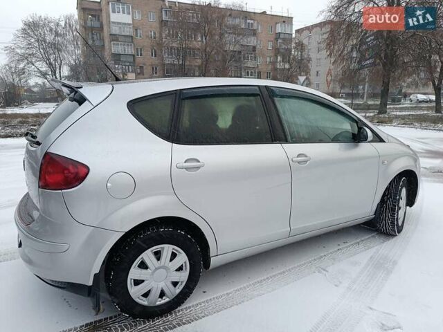 Серый Сеат Алтеа, объемом двигателя 2 л и пробегом 307 тыс. км за 4450 $, фото 5 на Automoto.ua