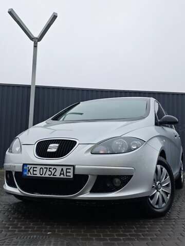 Сірий Сеат Altea, об'ємом двигуна 1.6 л та пробігом 190 тис. км за 5200 $, фото 5 на Automoto.ua