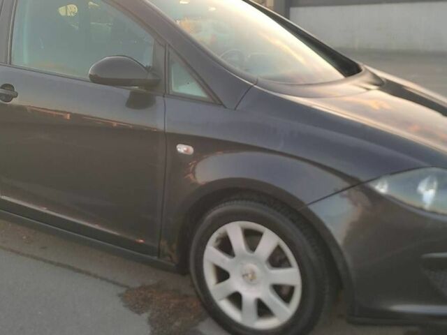 Сірий Сеат Altea, об'ємом двигуна 1.9 л та пробігом 330 тис. км за 4706 $, фото 1 на Automoto.ua