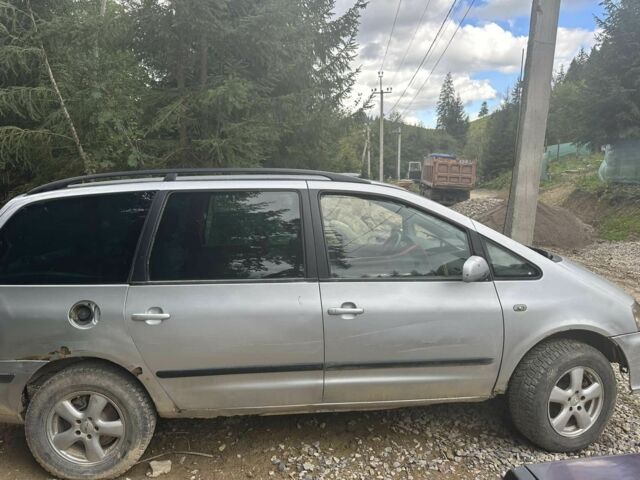 Серый Сеат Алтеа, объемом двигателя 1.9 л и пробегом 290 тыс. км за 2200 $, фото 1 на Automoto.ua