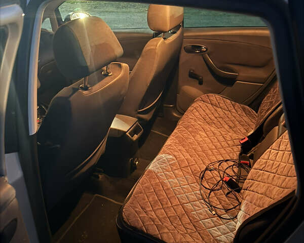 Серый Сеат Алтеа, объемом двигателя 1.6 л и пробегом 325 тыс. км за 3500 $, фото 5 на Automoto.ua