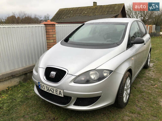 Серый Сеат Алтеа, объемом двигателя 1.6 л и пробегом 300 тыс. км за 4500 $, фото 4 на Automoto.ua