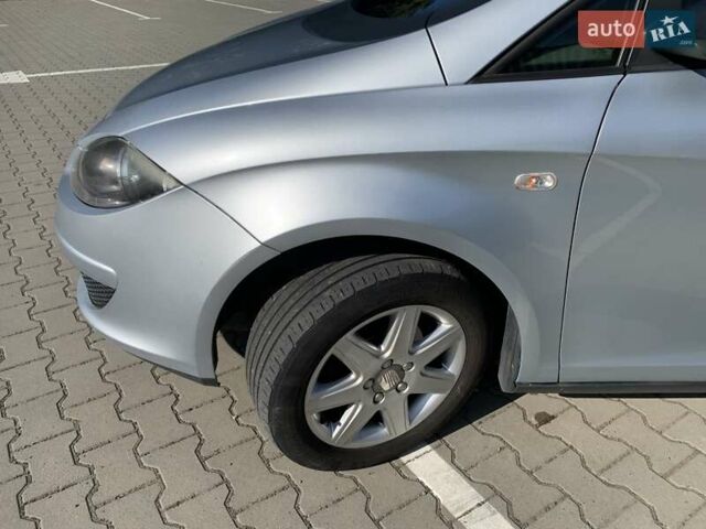 Сірий Сеат Altea, об'ємом двигуна 1.6 л та пробігом 218 тис. км за 5400 $, фото 17 на Automoto.ua