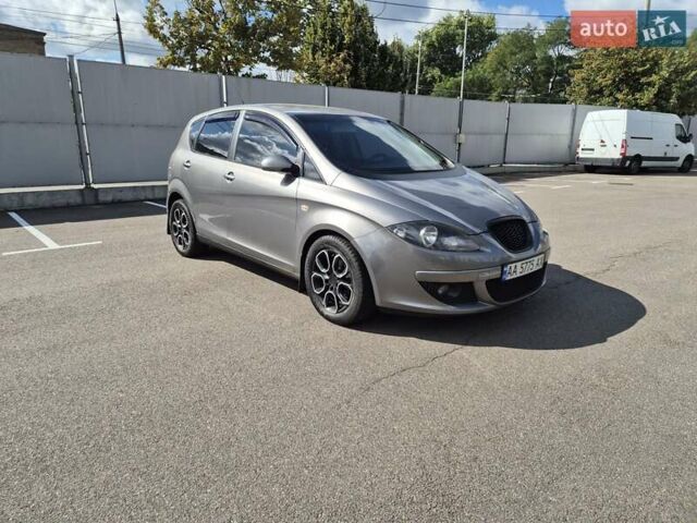 Сірий Сеат Altea, об'ємом двигуна 1.97 л та пробігом 192 тис. км за 6500 $, фото 7 на Automoto.ua