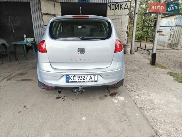 Серый Сеат Алтеа, объемом двигателя 1.9 л и пробегом 276 тыс. км за 4500 $, фото 1 на Automoto.ua