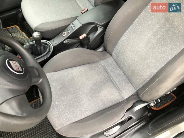 Серый Сеат Алтеа, объемом двигателя 1.6 л и пробегом 300 тыс. км за 4500 $, фото 21 на Automoto.ua