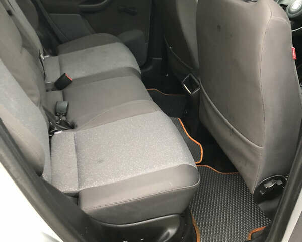 Серый Сеат Алтеа, объемом двигателя 1.6 л и пробегом 300 тыс. км за 4500 $, фото 16 на Automoto.ua