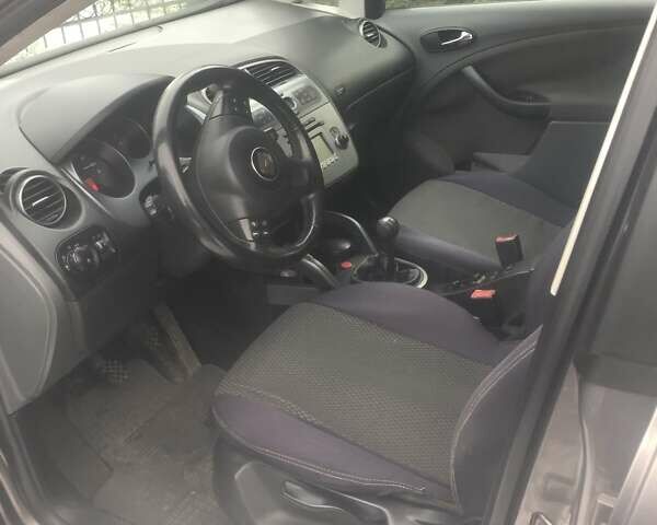 Серый Сеат Алтеа, объемом двигателя 2 л и пробегом 315 тыс. км за 4300 $, фото 8 на Automoto.ua