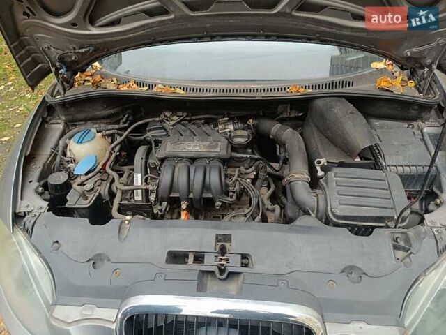 Серый Сеат Алтеа, объемом двигателя 1.6 л и пробегом 201 тыс. км за 5600 $, фото 3 на Automoto.ua