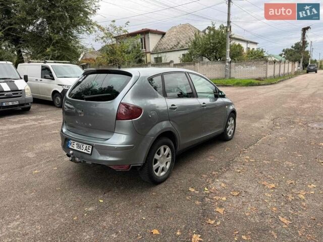 Сірий Сеат Altea, об'ємом двигуна 1.9 л та пробігом 363 тис. км за 3799 $, фото 6 на Automoto.ua