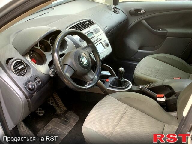 Сірий Сеат Altea, об'ємом двигуна 1.6 л та пробігом 239 тис. км за 3700 $, фото 1 на Automoto.ua