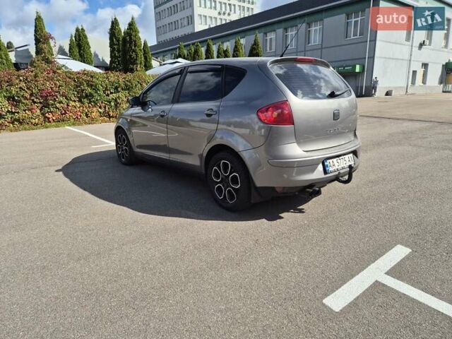 Сірий Сеат Altea, об'ємом двигуна 1.97 л та пробігом 192 тис. км за 6500 $, фото 15 на Automoto.ua