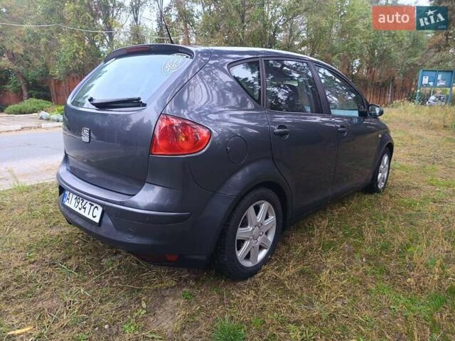 Сірий Сеат Altea, об'ємом двигуна 1.6 л та пробігом 270 тис. км за 3800 $, фото 2 на Automoto.ua