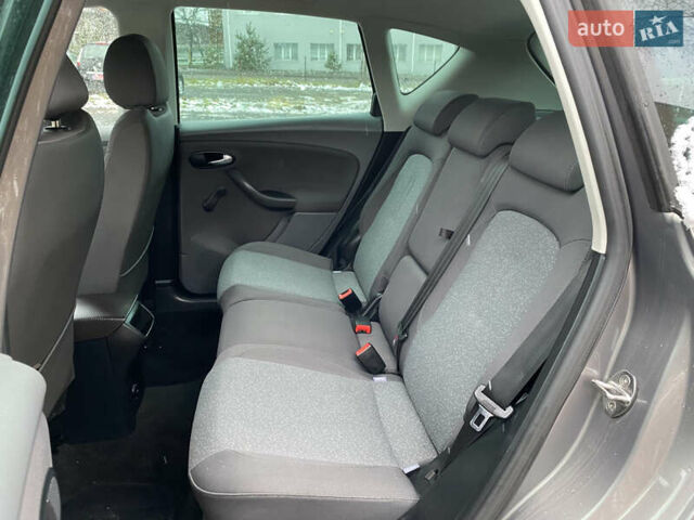 Серый Сеат Алтеа, объемом двигателя 1.6 л и пробегом 240 тыс. км за 5500 $, фото 16 на Automoto.ua