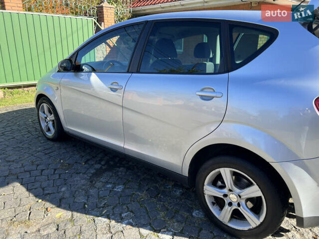 Серый Сеат Алтеа, объемом двигателя 2 л и пробегом 321 тыс. км за 5900 $, фото 3 на Automoto.ua