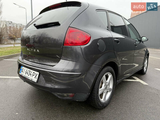 Серый Сеат Алтеа, объемом двигателя 1.6 л и пробегом 207 тыс. км за 4600 $, фото 5 на Automoto.ua
