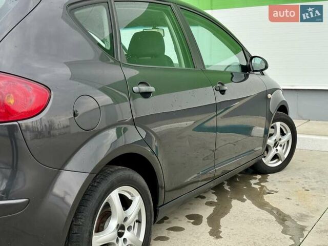 Серый Сеат Алтеа, объемом двигателя 1.6 л и пробегом 223 тыс. км за 5800 $, фото 30 на Automoto.ua