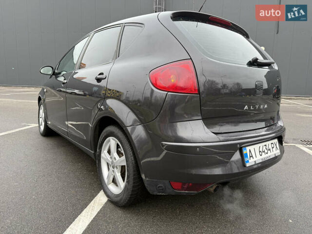 Серый Сеат Алтеа, объемом двигателя 1.6 л и пробегом 207 тыс. км за 4600 $, фото 7 на Automoto.ua