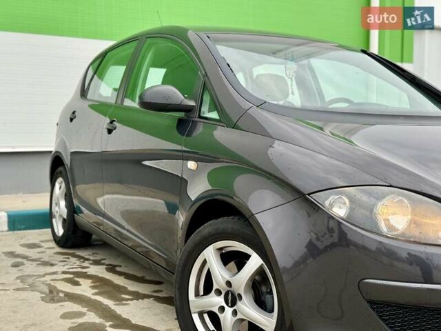 Серый Сеат Алтеа, объемом двигателя 1.6 л и пробегом 223 тыс. км за 5800 $, фото 7 на Automoto.ua