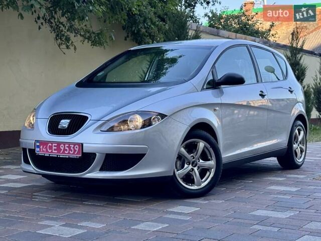 Сірий Сеат Altea, об'ємом двигуна 1.6 л та пробігом 188 тис. км за 5499 $, фото 5 на Automoto.ua