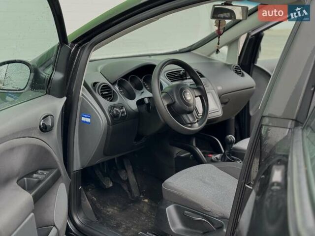 Серый Сеат Алтеа, объемом двигателя 1.6 л и пробегом 223 тыс. км за 5800 $, фото 40 на Automoto.ua