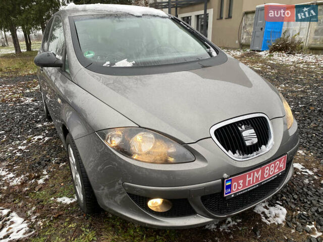Серый Сеат Алтеа, объемом двигателя 1.6 л и пробегом 240 тыс. км за 5500 $, фото 8 на Automoto.ua